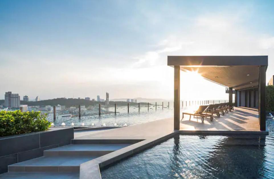 The Base Central Pattaya Quiet King-Bed With Infinity Pool & Free Netflix! Ngoại thất bức ảnh