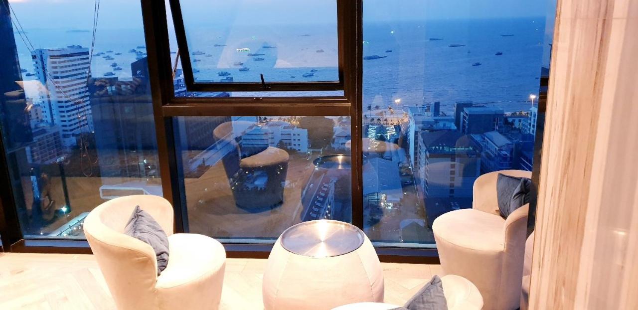 The Base Central Pattaya Quiet King-Bed With Infinity Pool & Free Netflix! Ngoại thất bức ảnh